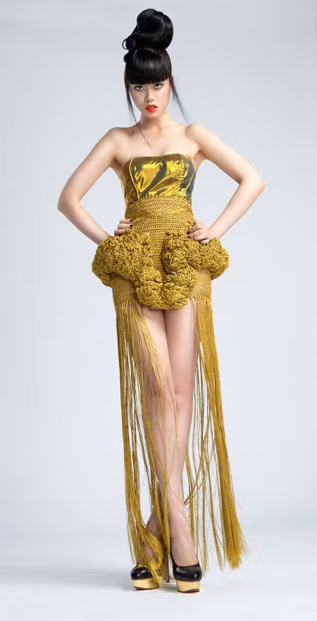 "Có một số chương trình thời trang được tổ chức cùng thời gian với New York Fashion Week nhưng không có nghĩa là nó thuộc về hoạt động của New York Fashion Week." "Có một số chương trình thời trang được tổ chức cùng thời gian với New York Fashion Week nhưng không có nghĩa là nó thuộc về hoạt động của New York Fashion Week."