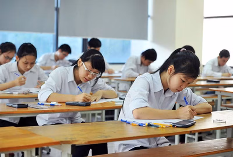 Nhà trường và học sinh lớp 12 đang tăng tốc cho mùa thi 2019 ảnh 2