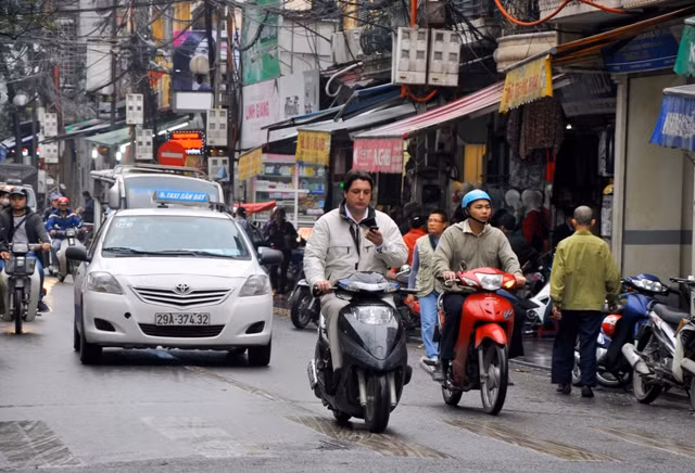Những người người nước ngoài…