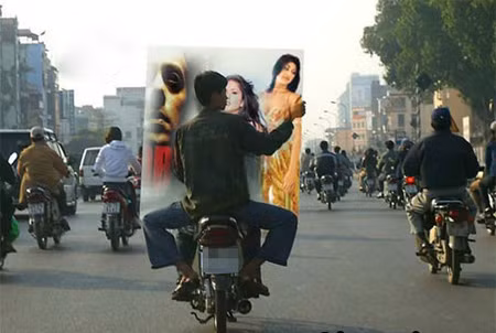 Hình ảnh thú vị giữa phố.