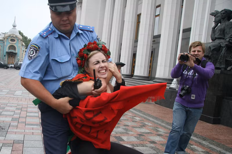 Phong trào FEMEN xuất hiện tại Ucraina
