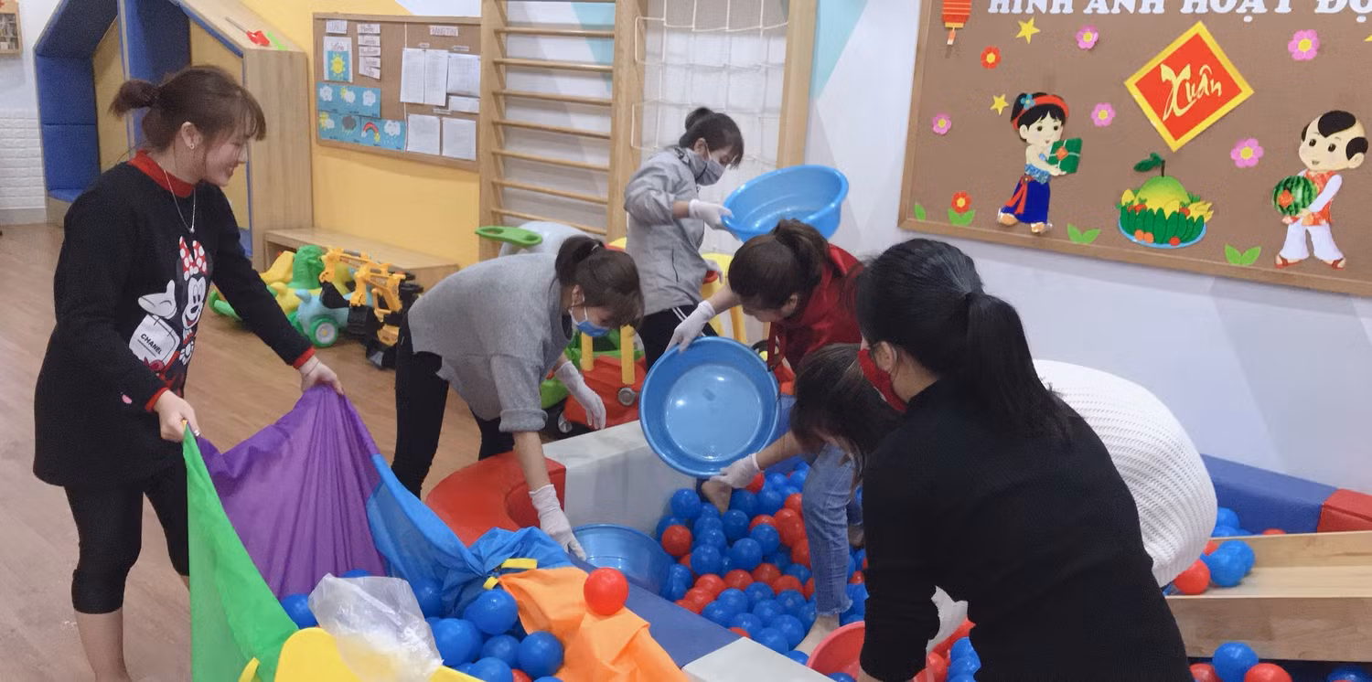 Gánh nặng chi phí hoạt động, không có nguồn thu nên giáo viên ở các trường mầm non tư thục bị giảm lương, không lương (ảnh chỉ mang tính chất minh họa - nguồn Cơ sở giáo dục tư thục Bé Thông Minh).