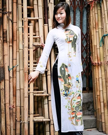 Lương Thị Tâm (SBD 187) quê ở Vĩnh Yên, Vĩnh Phúc, đang học ĐH Luật Hà Nội. Năm 2011, Tâm tham gia cuộc thi Beauty Of Law 2011 và đạt giải Miss Ảnh. >>Những nữ sinh đẹp hơn cả búp bê Babie >>PHÁT SỐT VÌ NỮ THẠC SĨ ĐẸP NHẤT TRUNG QUỐC AI ĐẸP HƠN HOTGIRL KIM PHƯỢNG? >>Những nữ sinh diện áo dài đẹp hơn vẻ đẹp xuân thì của Mai Phương Thúy (P36) <<HOTGIRL HỌC V IỆN BÁO CHÍ ĐẸP RẠNG NGỜI TRONG SẮC THU >>Phát sốt vì nữ sinh Trung Quốc đẹp như siêu mẫu >>KINH DỊ LỄ HỘI HÓA TRANG CỦA SINH VIÊN