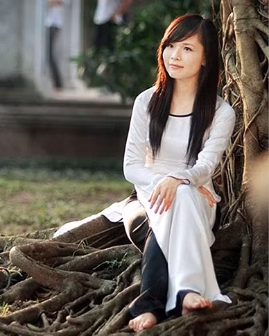 Ngô Thị Nhung (SBD: 42) đến từ Việt Trì (Phú Thọ)m đang là sinh viên Viện Đại học Mở Hà Nội. >>Những nữ sinh đẹp hơn cả búp bê Babie >>PHÁT SỐT VÌ NỮ THẠC SĨ ĐẸP NHẤT TRUNG QUỐC AI ĐẸP HƠN HOTGIRL KIM PHƯỢNG? >>Những nữ sinh diện áo dài đẹp hơn vẻ đẹp xuân thì của Mai Phương Thúy (P36) <<HOTGIRL HỌC V IỆN BÁO CHÍ ĐẸP RẠNG NGỜI TRONG SẮC THU >>Phát sốt vì nữ sinh Trung Quốc đẹp như siêu mẫu >>KINH DỊ LỄ HỘI HÓA TRANG CỦA SINH VIÊN