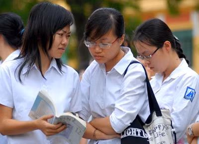 GS Nguyễn Xuân Hãn cho rằng, giáo dục được đầu tư hàng tỷ USD nhưng chất lượng vẫn còn quá kém.