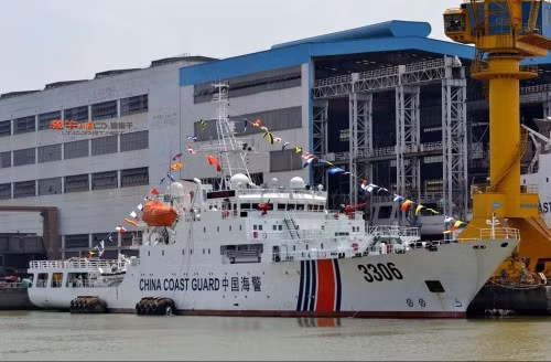 Tàu Hải cảnh-3306 Trung Quốc (nguồn mạng sina Trung Quốc)