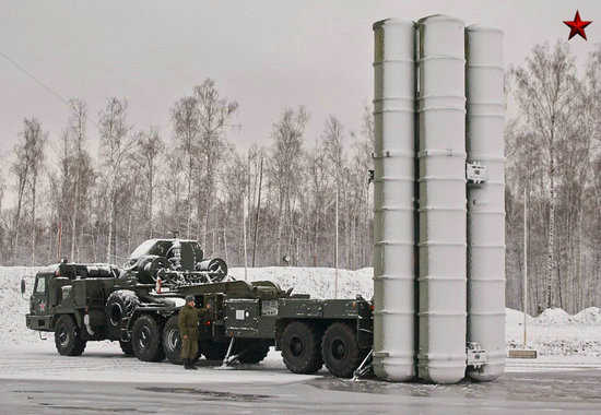 Hệ thống tên lửa phòng không hiện đại S-400 Nga Hệ thống tên lửa phòng không hiện đại S-400 Nga