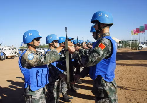Lực lượng gìn giữ hòa bình của Trung Quốc ở Sudan (nguồn mạng sina Trung Quốc)