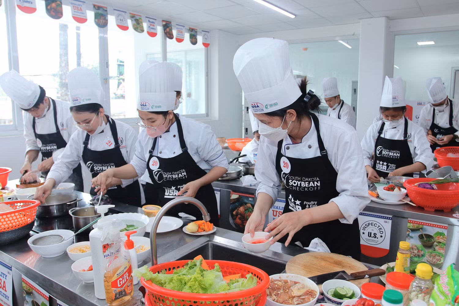 Kinh tế gia đình 1.jpg
