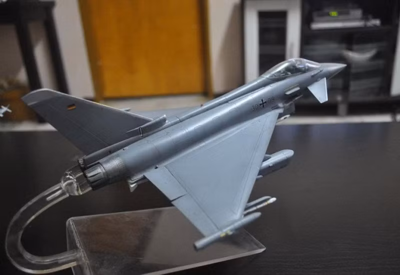 Mô hình chiến đấu cơ Eurofighter Typhoon của Anh Mô hình chiến đấu cơ Eurofighter Typhoon của Anh