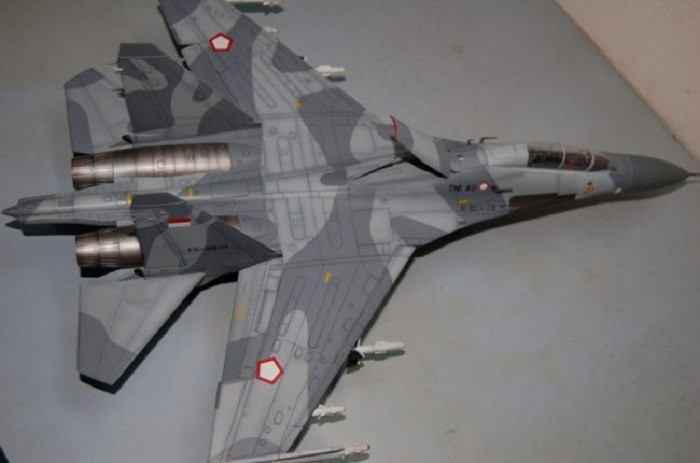 Mô hình máy bay Su-30