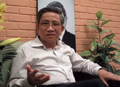 GS. Nguyễn Minh Thuyết GS. Nguyễn Minh Thuyết