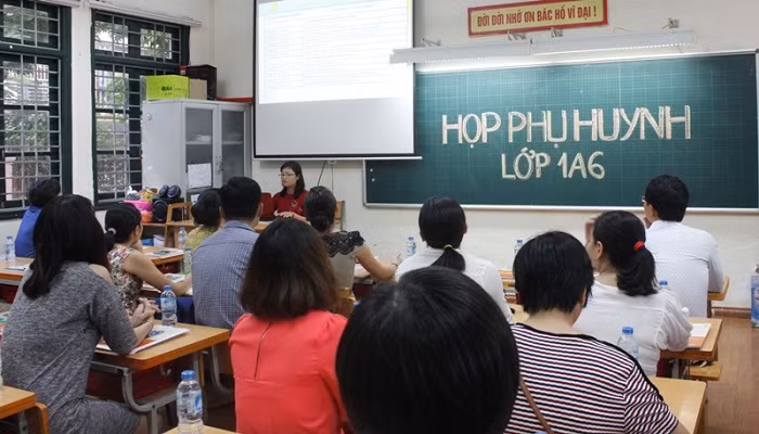 Họp phụ huynh: ông nói ông phải, bà nói bà hay, làm sao vừa lòng tất cả? ảnh 2