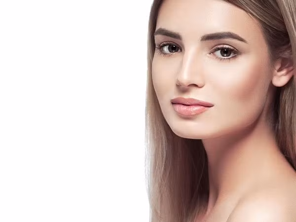 3 gợi ý tuyệt vời sử dụng tinh dầu hương thảo cho da ảnh 2 3 gợi ý tuyệt vời sử dụng tinh dầu hương thảo cho da ảnh 2