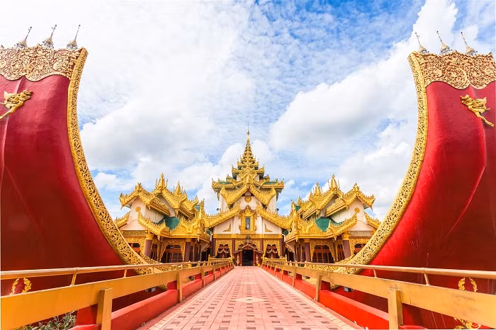 Cảm nhận cuộc sống từ một chiều sâu khác tại Myanmar.