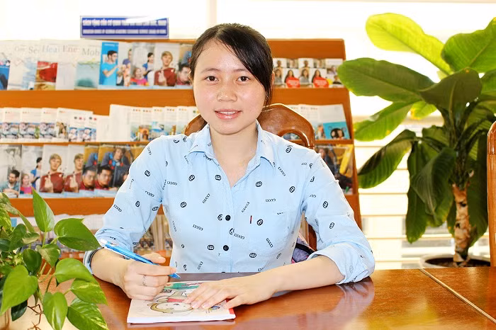 Ngọc Minh luôn chăm chỉ, chuyên cần trong học tập rèn luyện.