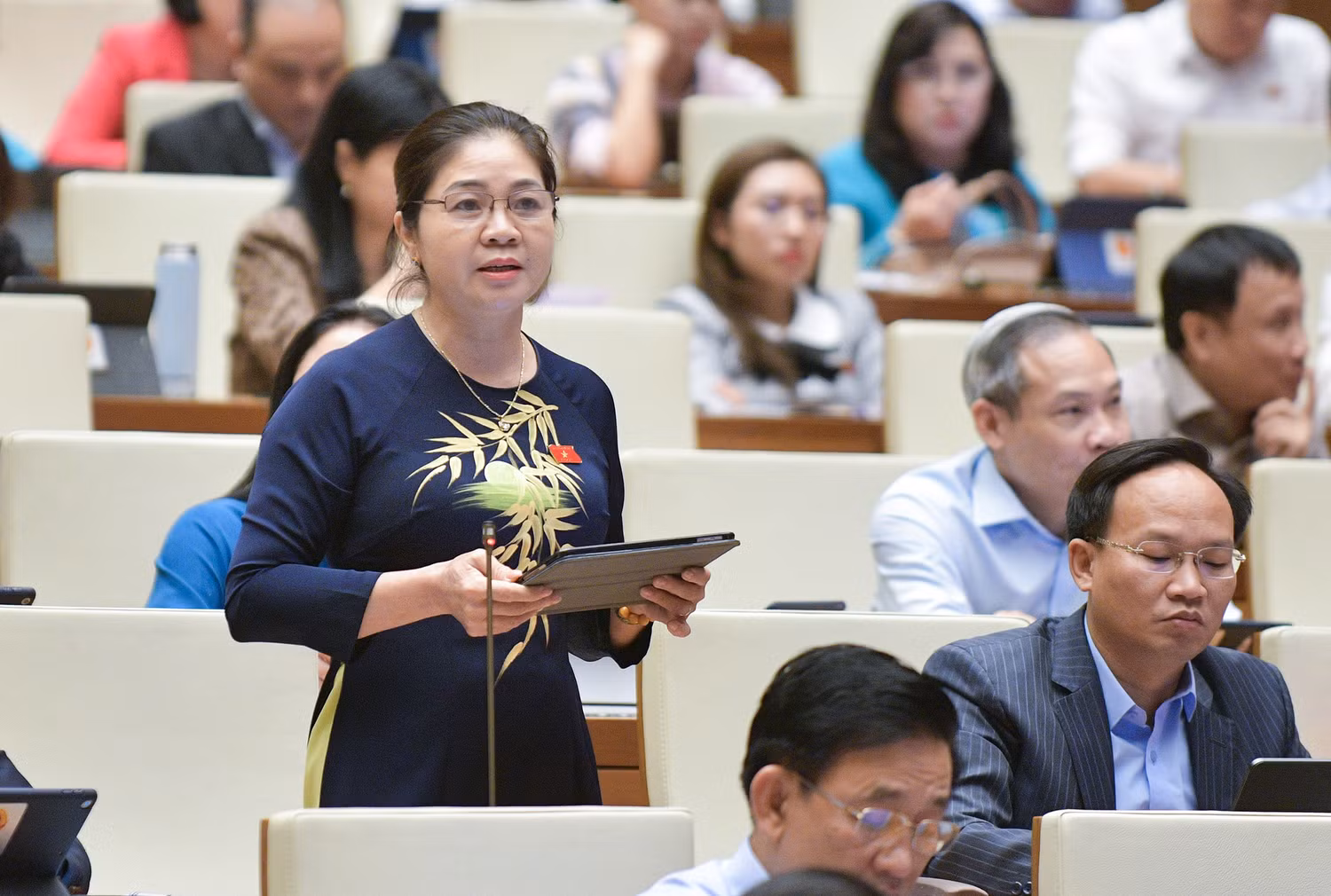 Đại biểu Leo Thị Lịch - Đoàn đại biểu Quốc hội tỉnh Bắc Giang. Ảnh: quochoi.vn.