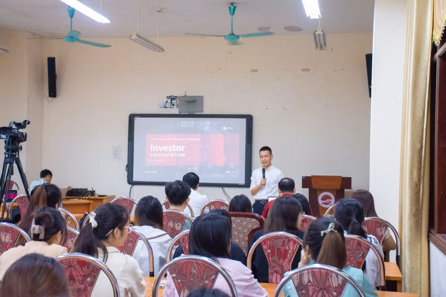 Ông Nguyễn Xuân Bách - CEO của Gitiho Vietnam, Công ty khởi nghiệp đang vận hành nền tảng Gitiho.com trao đổi tại chương trình.