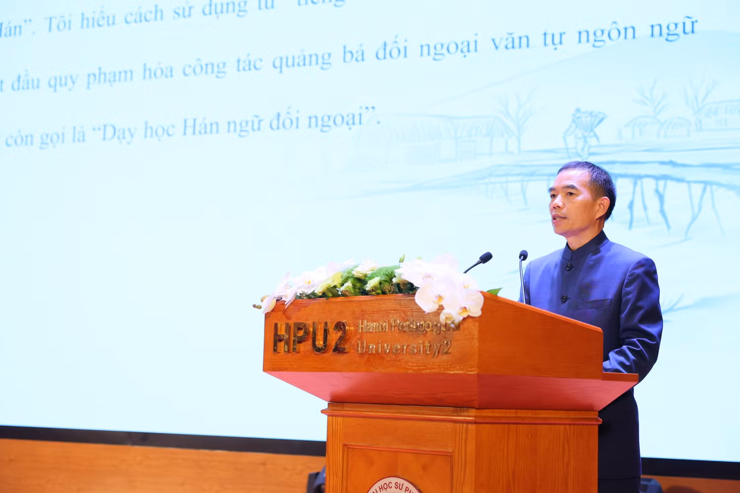 Ông Bành Thế Đoàn - Tham tán Văn hóa Đại sứ quán Trung Quốc tại Việt Nam.
