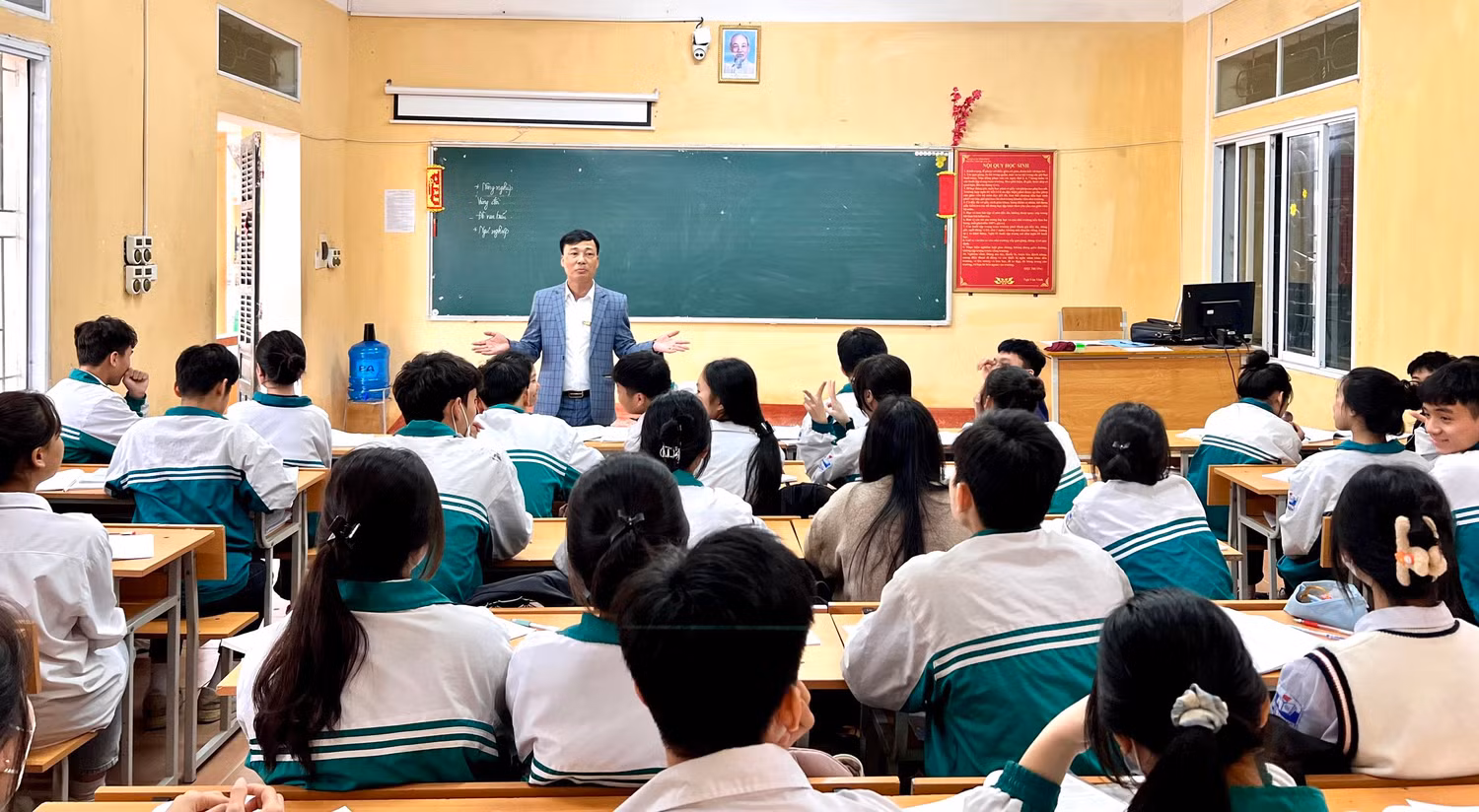 Thạc sĩ Nguyễn Ngọc Cường cho biết, khó khăn lớn nhất đối với trường cao đẳng là tâm lý của phụ huynh và học sinh thường đứng giữa hai lựa chọn, hoặc muốn đi học đại học, hoặc muốn đi làm kiếm tiền ngay. Ảnh: NVCC.