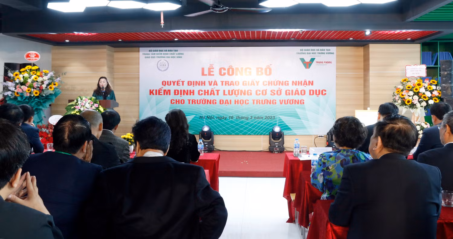 Toàn cảnh buổi lễ. Toàn cảnh buổi lễ.