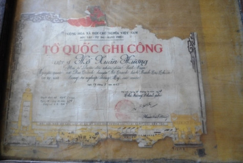 Sau 50 được công nhận là liệt sỹ nay ông Hồ Xuân Hương lại trở về quê nhà trong niềm vui và nỗi bất ngờ của người thân (ảnh Hoàng Hà)