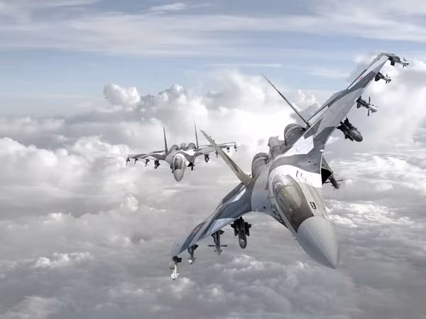 Theo truyền thông nước ngoài, Trung Quốc chuẩn bị mua 48 máy bay chiến đấu Su-35 của Nga, tổng trị giá 4 tỷ USD, đơn giá khoảng 85 triệu USD Theo truyền thông nước ngoài, Trung Quốc chuẩn bị mua 48 máy bay chiến đấu Su-35 của Nga, tổng trị giá 4 tỷ USD, đơn giá khoảng 85 triệu USD