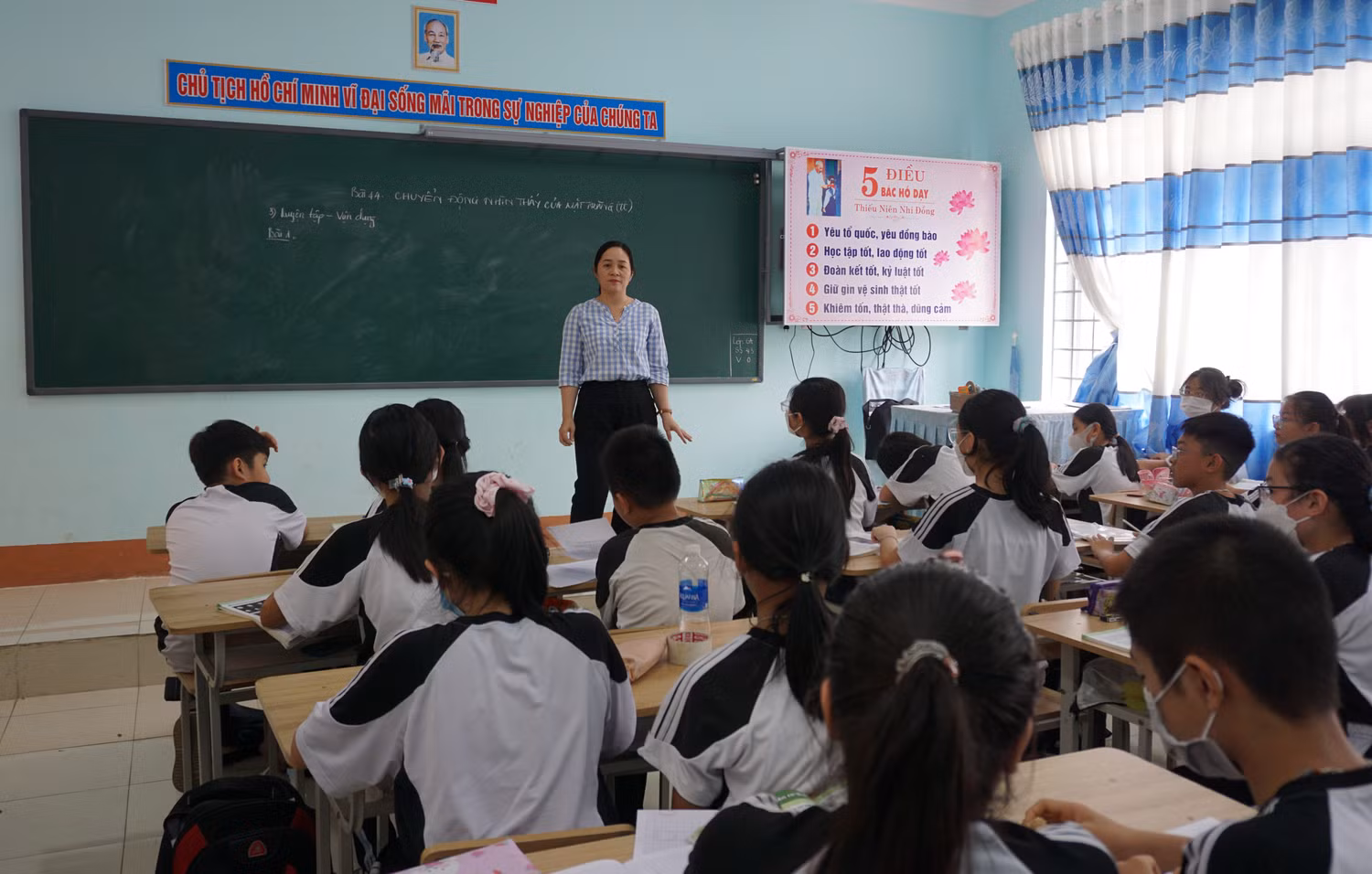 Tại Tây Nguyên, số lượng giáo viên vẫn còn thiếu so với quy định ở các cấp học. Ảnh minh họa: Nguyên Phương
