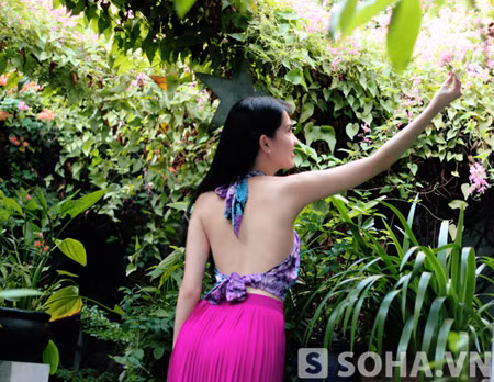 Tuy nhiên nhiều tin đồn thất thiệt thuê dệt chuyện Ngọc Trinh nhiễm bệnh khó chữa. Cũng từ những lời đồn thất thiệt mà những người nhiều chuyện lại có cơ hội thêu dệt nên những "tác phẩm" nhằm đả kích Ngọc Trinh.