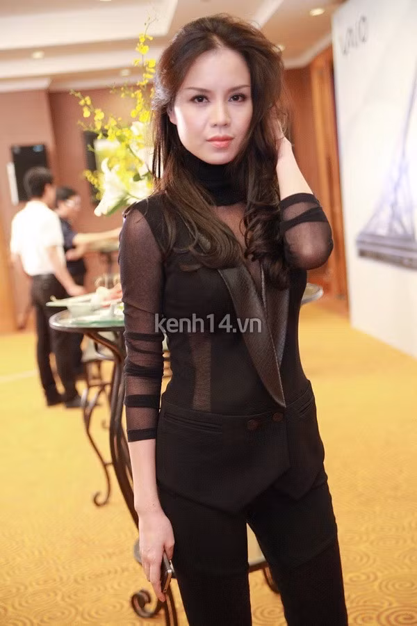 Á hậu Ngọc Oanh