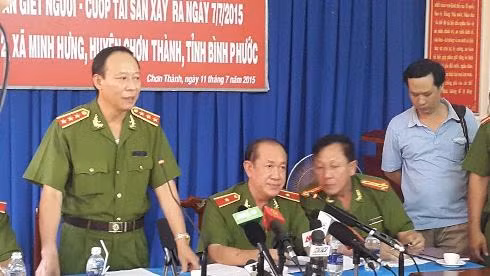 Thượng tướng Lê Qúy Vương thông tin về vụ thảm sát với báo giới cả nước (Ảnh: Thế Quân)