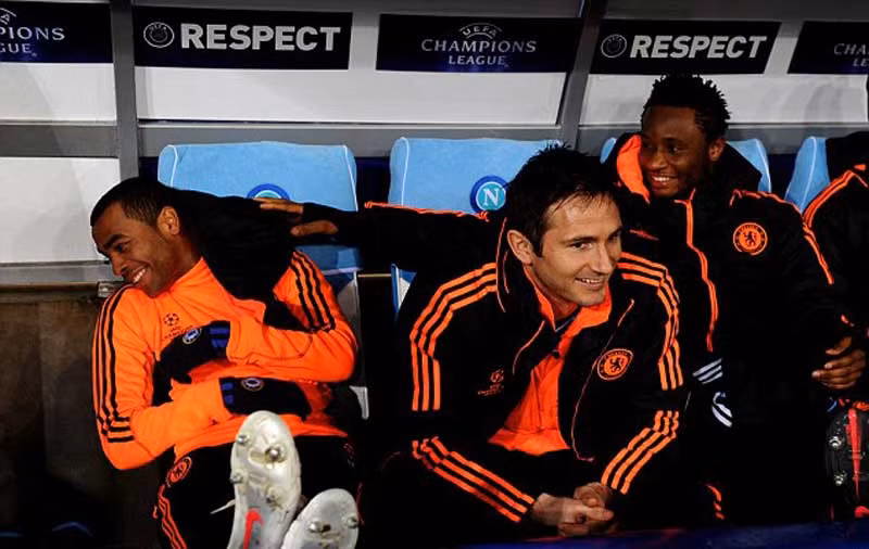 Có lẽ vì lý do đó mà AVB quyết định không tung vào Lampard, Essien và Ashley Cole để tạo yếu tố… bất ngờ.