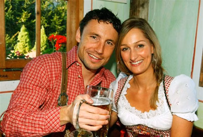 Mark Van Bommel - Andrea Van Marwijk, con gái của HLV trưởng ĐT Hà Lan, Bert Van Marwijk