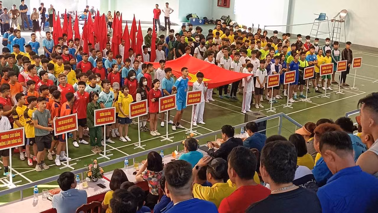 Hội thao học sinh, sinh viên các cơ sở giáo dục nghề nghiệp tỉnh Quảng Ninh năm 2022 thu hút 15 đơn vị tham gia (Ảnh: CTV)