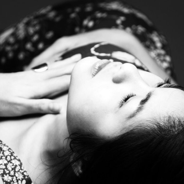 ... thoảng chút buồn đầy lãng mạn.