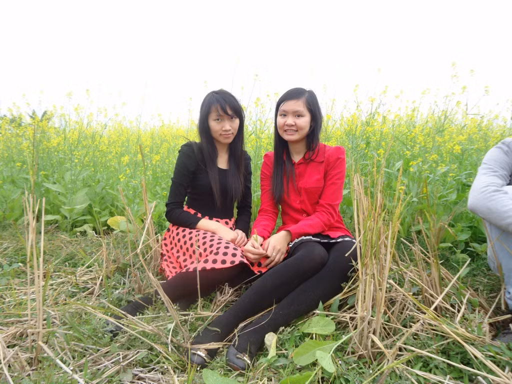 Chi thích cười đùa, đi du lịch với nhiều bạn bè, được nấu những bữa cơm cho gia đình và những người thân yêu