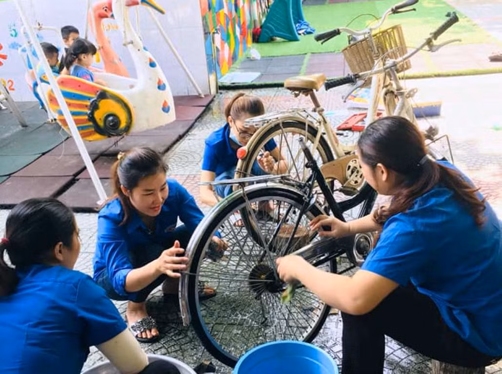 Hạnh phúc của nhà giáo cả đời thắp sáng ước mơ cho học sinh khuyết tật ảnh 2 Hạnh phúc của nhà giáo cả đời thắp sáng ước mơ cho học sinh khuyết tật ảnh 2