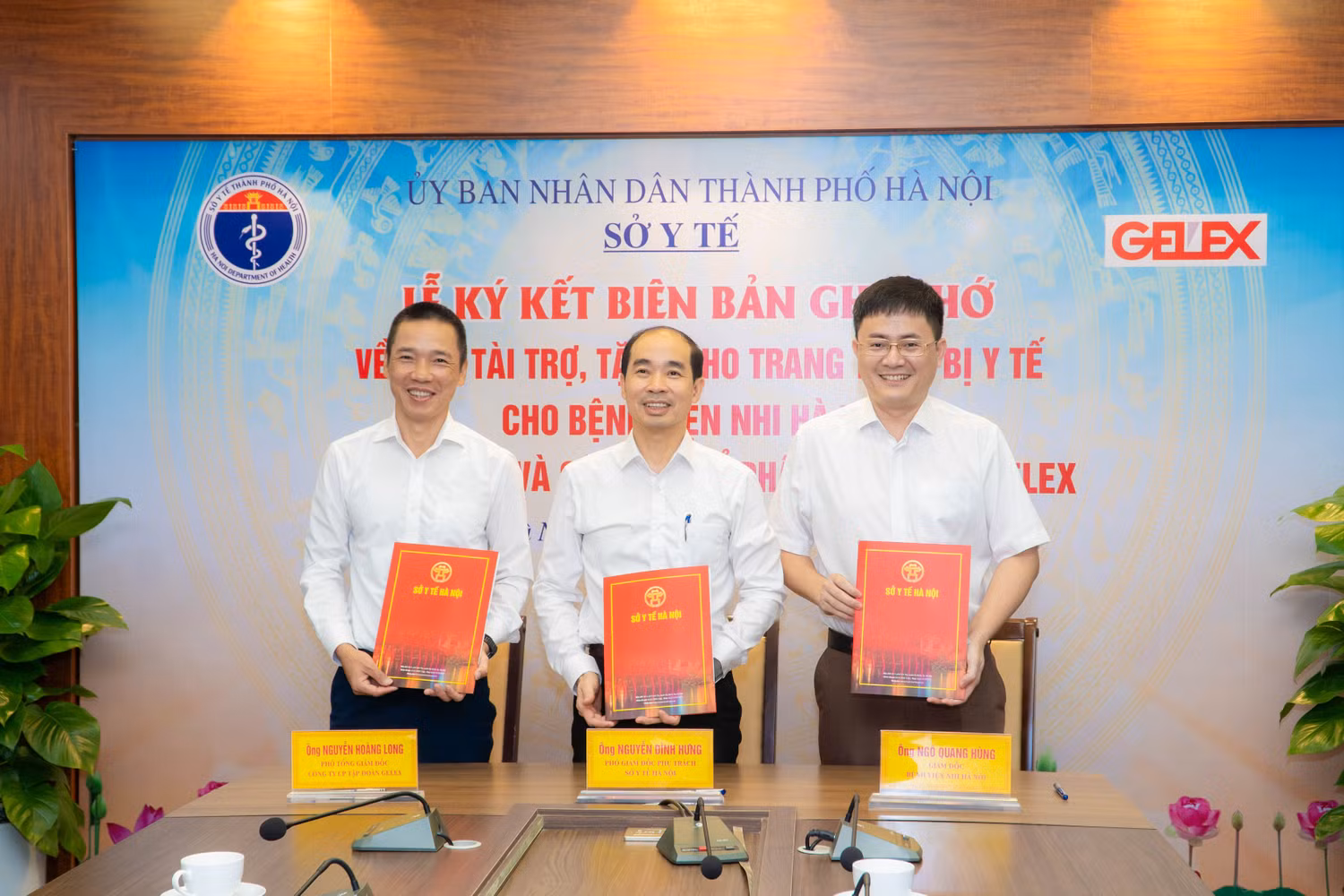 Lãnh đạo Tập đoàn GELEX - Sở Y tế Hà Nội - Bệnh viện Nhi Hà Nội ký biên bản ghi nhớ hợp tác.jpg