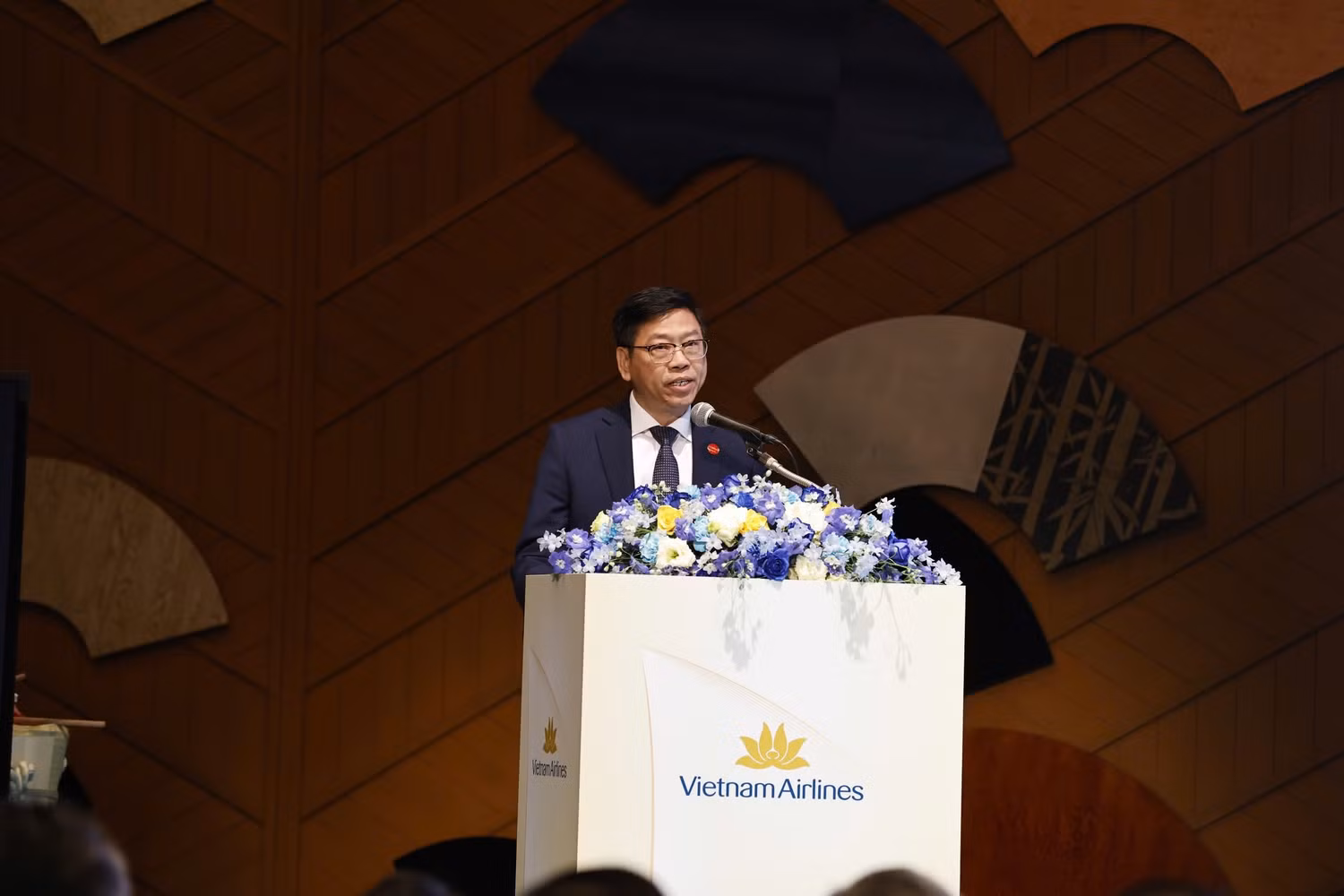 3. Thứ trưởng Bộ Giao thông vận tải Nguyễn Xuân Sang phát biểu tại buổi lễ.JPG