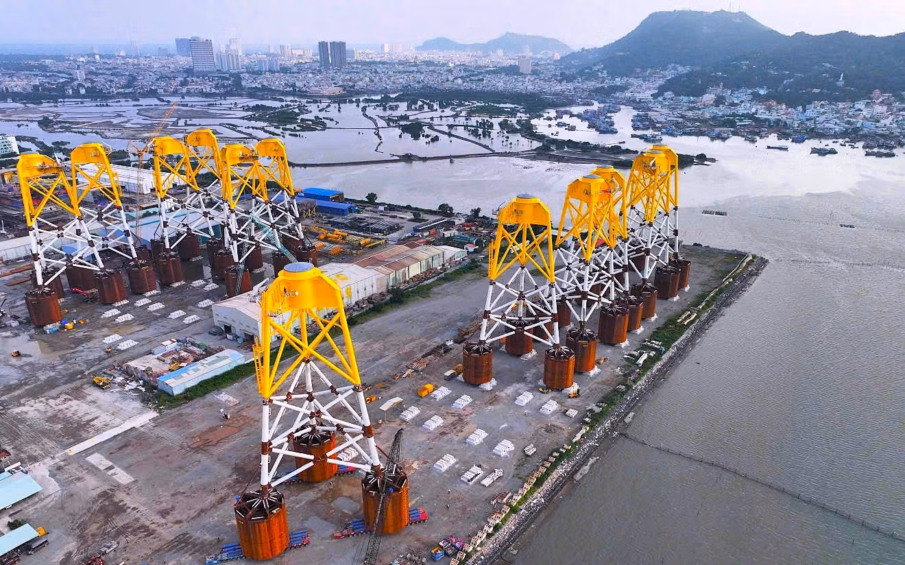 Chân đế điện gió ngoài khơi do PTSC chế tạo.