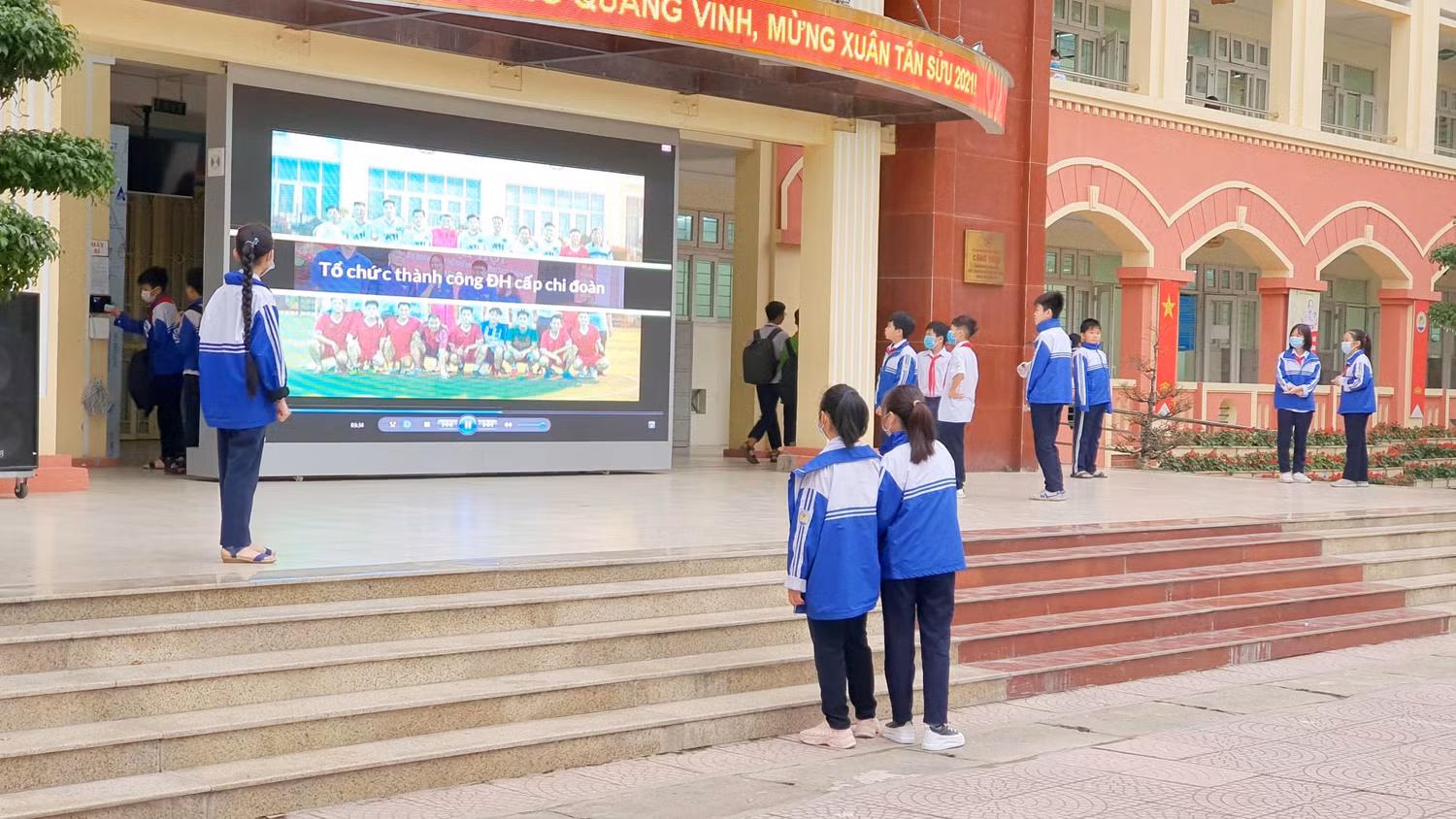 BHYT giúp chăm sóc sức khỏe học sinh. Ảnh: M.Đ