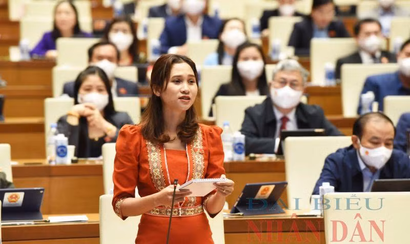 Đại biểu Nàng Xô Vi - Đoàn Kon Tum. Ảnh: Báo Đại biểu Nhân dân Đại biểu Nàng Xô Vi - Đoàn Kon Tum. Ảnh: Báo Đại biểu Nhân dân