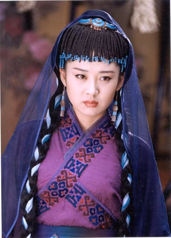 Hứa Tịnh (CTV - 2001), thể hiện nhân vật Nhậm Doanh Doanh thành công nhất và để lại ấn tượng nhiều nhất. Hứa Tịnh (CTV - 2001), thể hiện nhân vật Nhậm Doanh Doanh thành công nhất và để lại ấn tượng nhiều nhất.