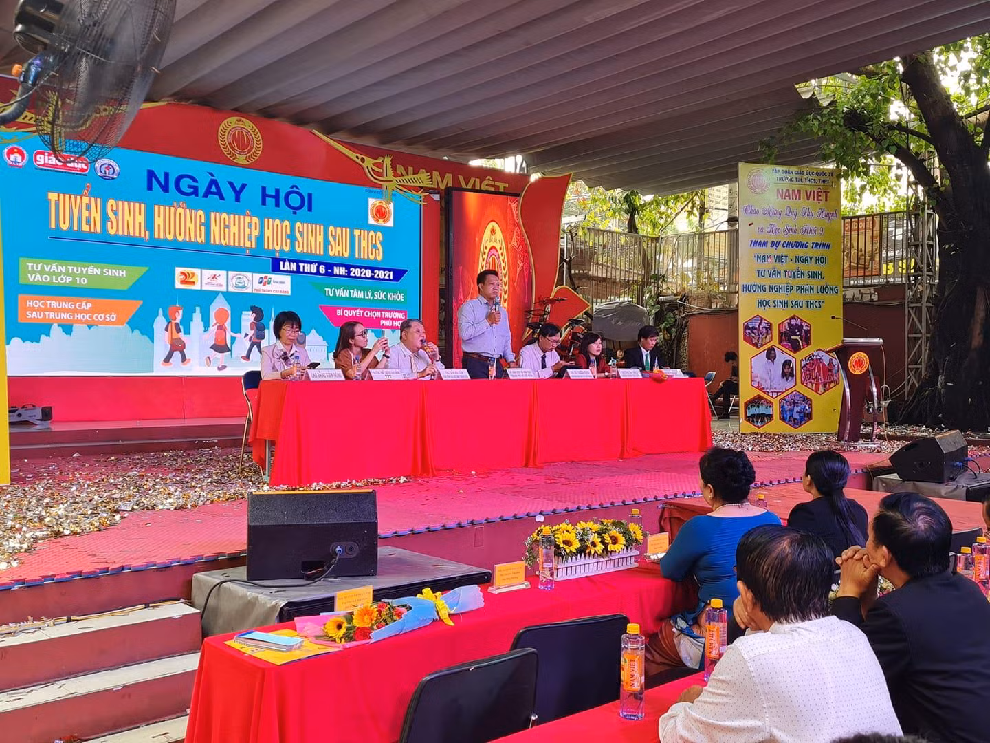 Thầy Huỳnh Văn Đà nêu những lưu ý về kỳ thi tuyển sinh vào lớp 10 sắp tới (ảnh: P.L) Thầy Huỳnh Văn Đà nêu những lưu ý về kỳ thi tuyển sinh vào lớp 10 sắp tới (ảnh: P.L)