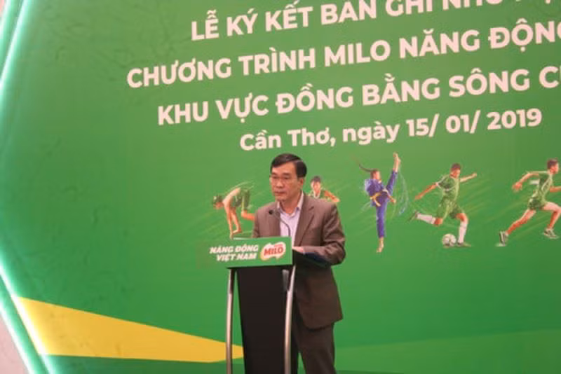 Vụ trưởng Vụ Giáo dục thể chất - Bộ Giáo dục và Đào tạo Ngũ Duy Anh trong một sự kiện tại Cần Thơ, ảnh minh họa: Báo Giáo dục và Thời đại.