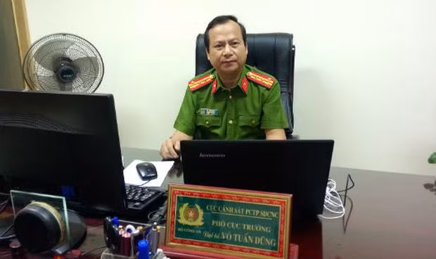 Đại tá Võ Tuấn Dũng, Phó Cục trưởng Cục Cảnh sát phòng chống tội phạm sử dụng công nghệ cao (C50) được phát hiện đã tử vong tại phòng làm việc. Ảnh của Báo Pháp luật Việt Nam. Đại tá Võ Tuấn Dũng, Phó Cục trưởng Cục Cảnh sát phòng chống tội phạm sử dụng công nghệ cao (C50) được phát hiện đã tử vong tại phòng làm việc. Ảnh của Báo Pháp luật Việt Nam.