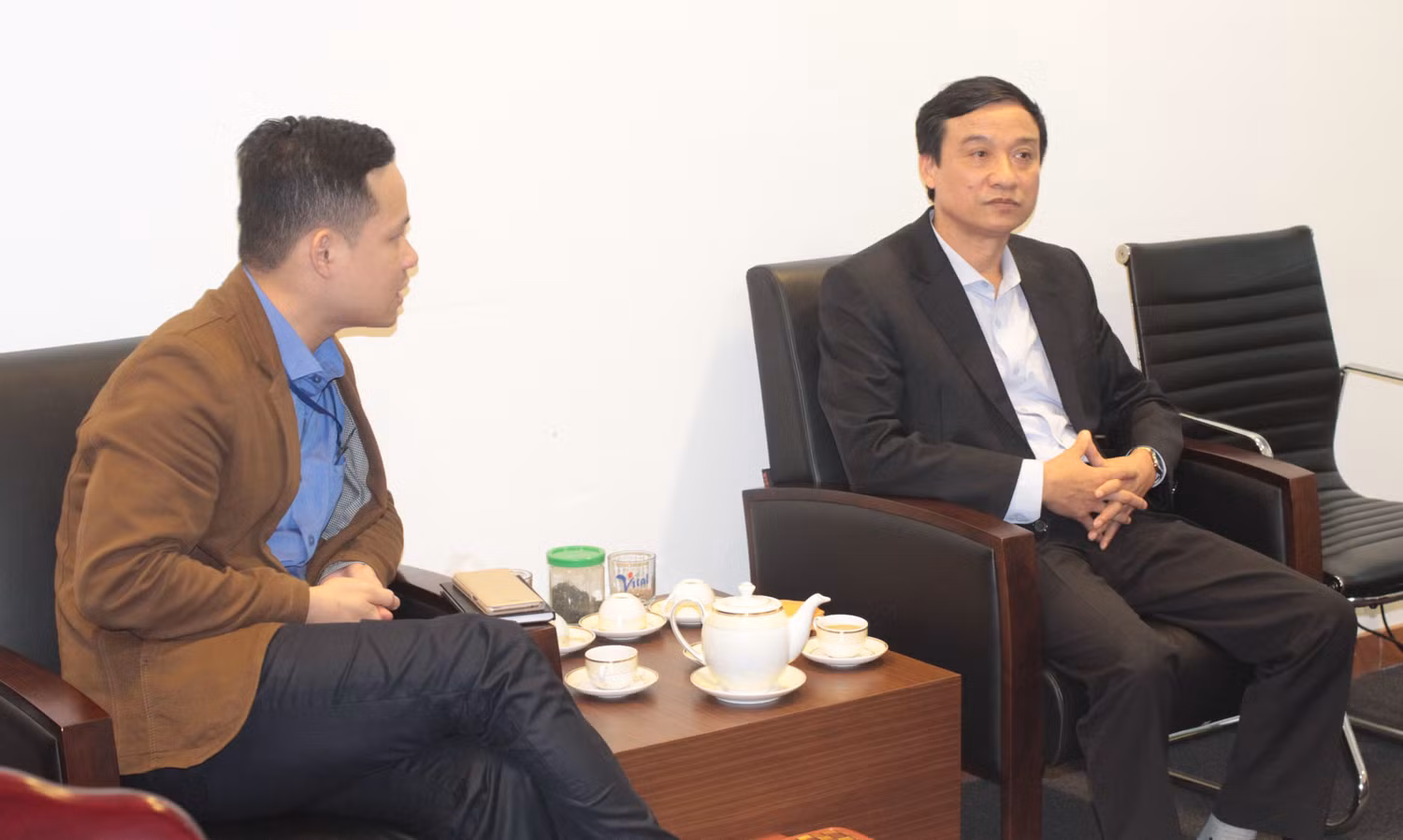 Ở Thanh Hóa, sao cứ hay đè cổ dân ra mà thu tiền kỳ lạ thế nhỉ? ảnh 1 Ở Thanh Hóa, sao cứ hay đè cổ dân ra mà thu tiền kỳ lạ thế nhỉ? ảnh 1