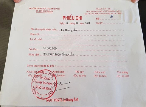 Phiếu chi ngày 6/9/2011, chi 20 triệu đồng nhưng hoàn toàn không ghi lý do chi (ảnh: P.L)