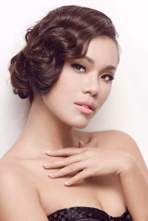 Phương Vy thông cảm với Uyên Linh ảnh 2