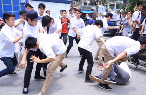 Bạo lực lứa tuổi teen ngày càng gia tăng. Ảnh minh họa (Nguồn internet)